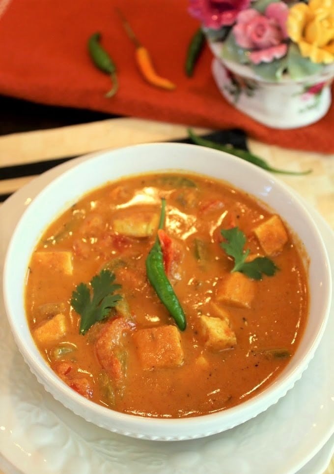 simpel indian tofu masala curry, indian tofu recipes vegetarian
