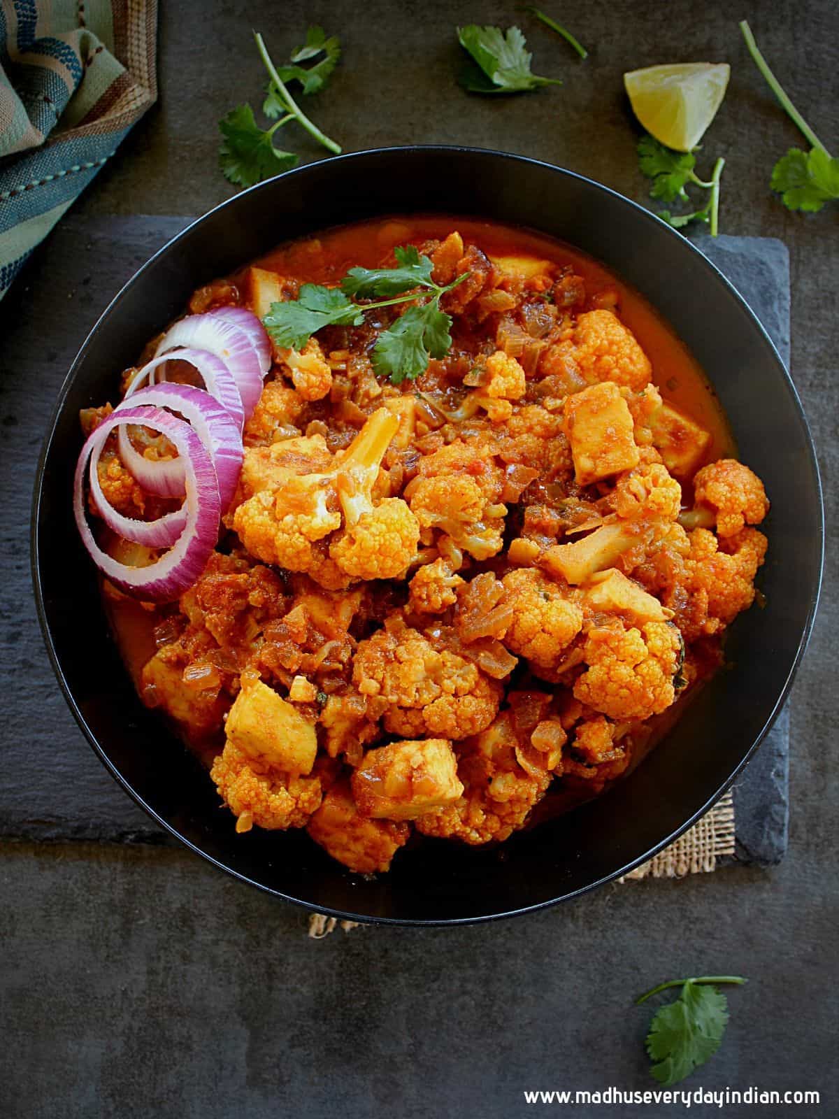 Cauliflower Paneer Curry (Instant Pot) - Madhu's Everyday Indian